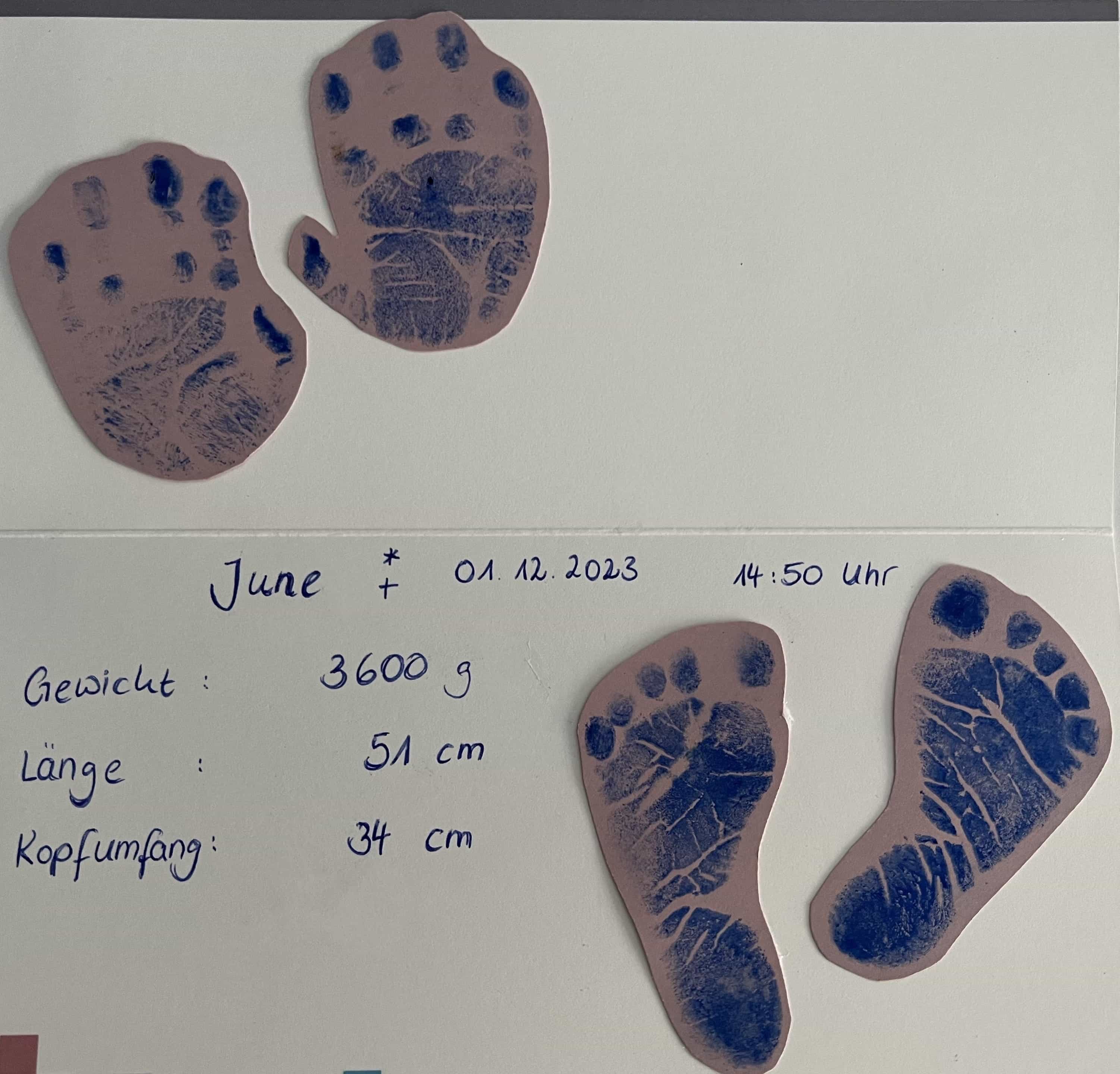 June's footprints and birth information